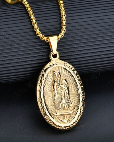 Oval madalyon